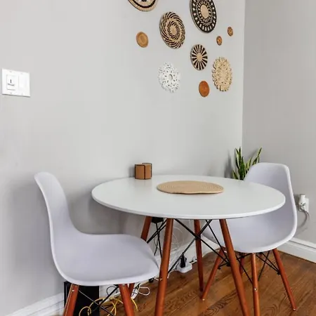 Private Room At A 3 Bedroom Apt At The Heart Of East Village - Shared Apartment New York Exterior photo