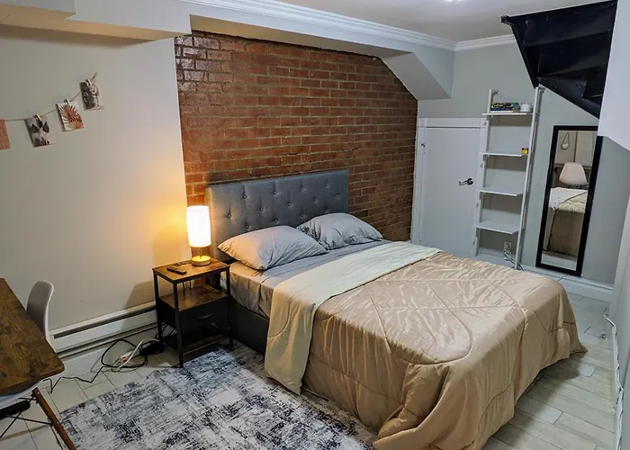 Private Room At A 3 Bedroom Apt At The Heart Of East Village - Shared Apartment